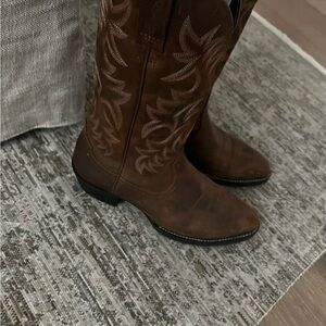 Ariat Distressed Leather Cowboy Boots